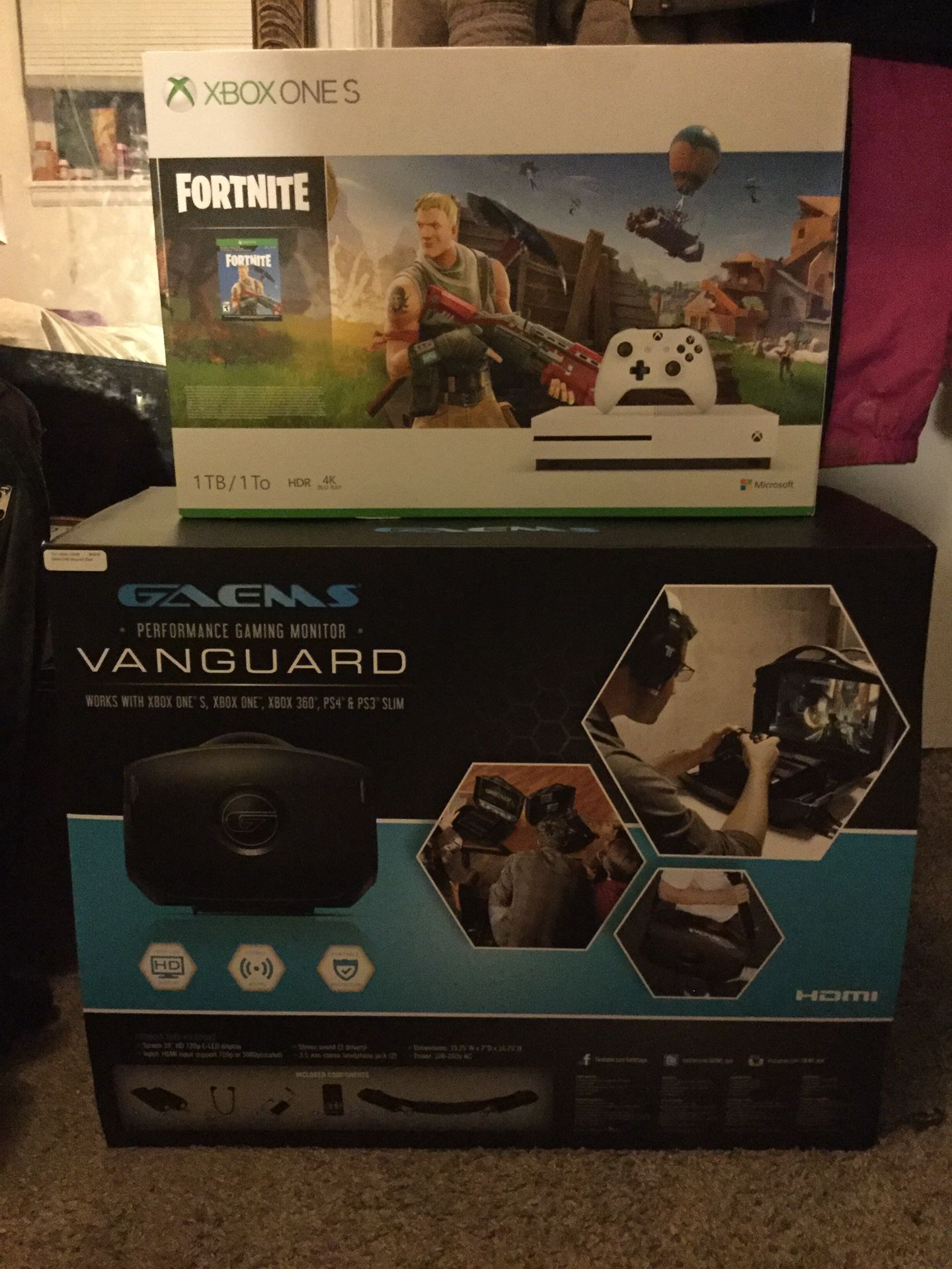 Xbox one s 1 TB “Fortnight” edition with Gaems 19inch Vanguard Monitor