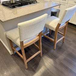 2 Bar Stools