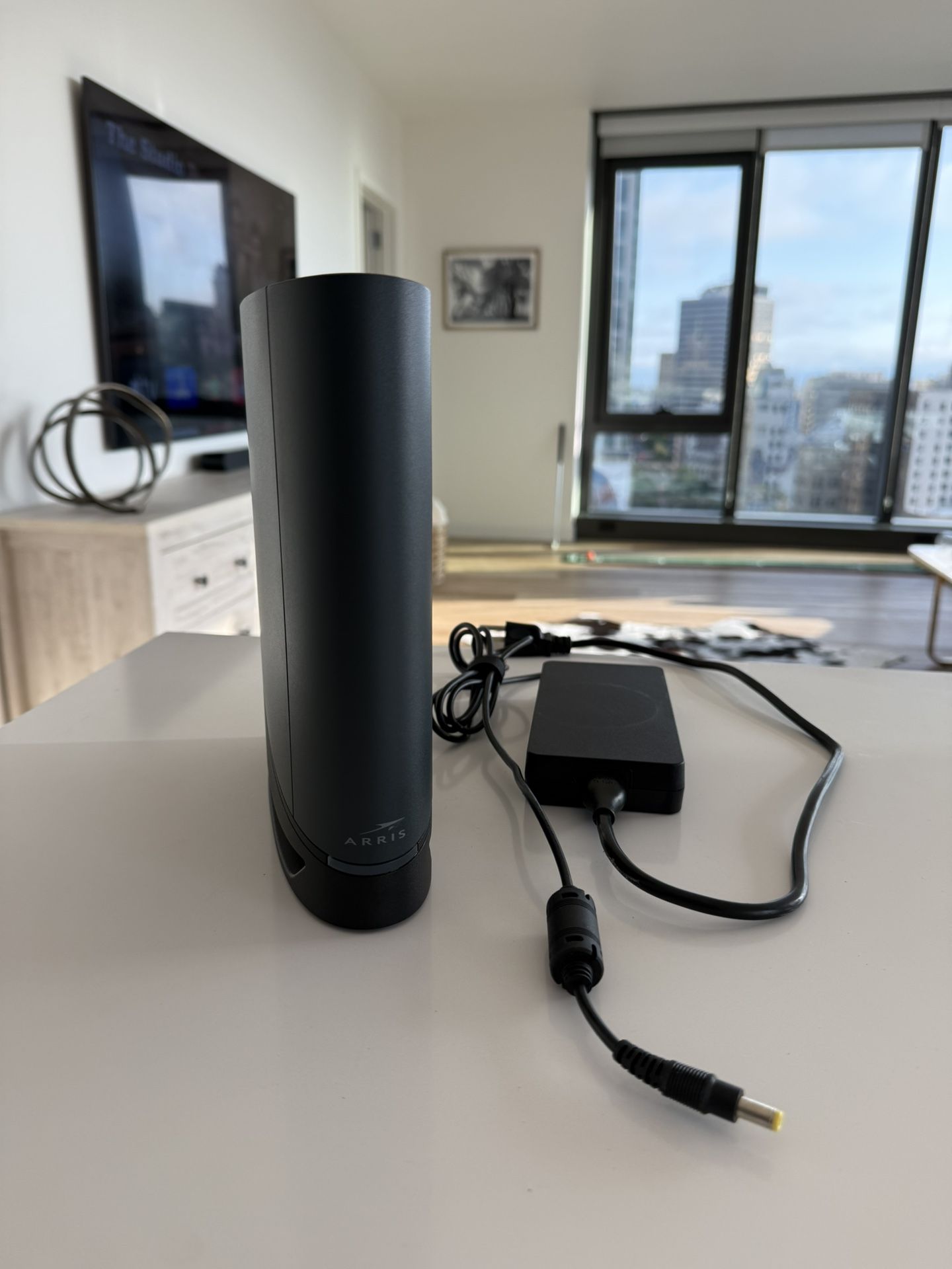 ARRIS G36 Modem Router – DOCSIS 3.1 + WiFi 6 (AX3000) – $100 (MSRP $329)