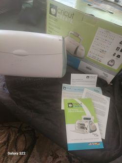 Cricut Esspresssion And Create With Lots Of Cartriges . The Create Has Cord And Everything Works Great. Each Sold Separately.