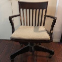 Office Chair Wood Adjustable Height & Swivel 
