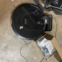 Eufy Robot Vacuum 