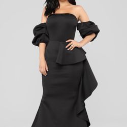Long Sleeve Off Shoulder Mermaid Dress (Fashion Nova) large
