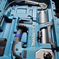 Makita XPG01Z 18V LXT Lithium-lon Cordless Grease Gun