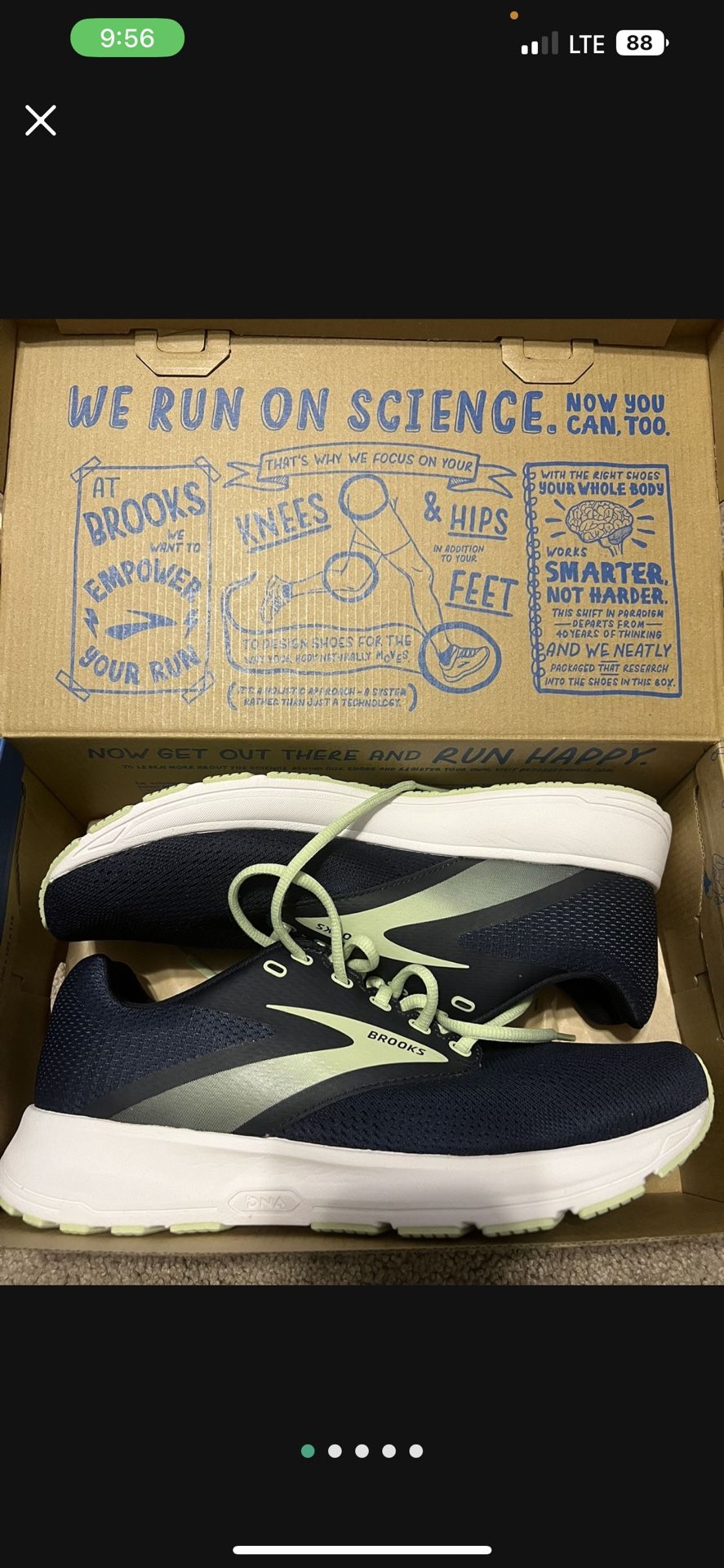 Women’s Brooks Size 11