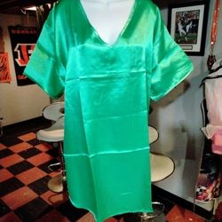 Ladies Nightgown Size 2X
