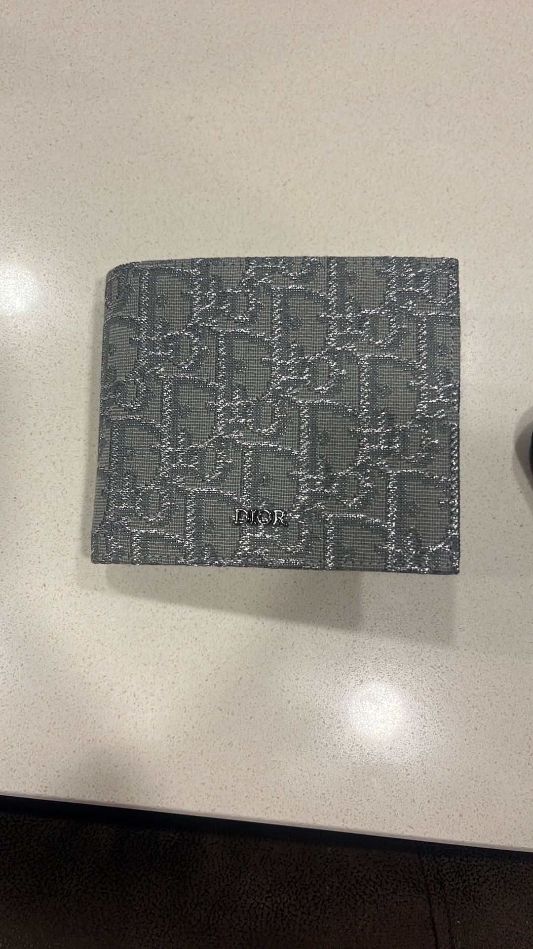 DIOR Wallet