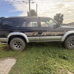 1997 Toyota Hilux Surf