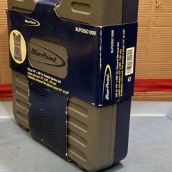 Snap-on Tools 100 pc Combination Drive SAE/Metric General Service Set (Blue-Point®) • Includes (23) SAE and metric 1/4" drive standard depth sockets, 