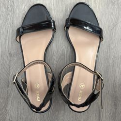 Black Sandals Size 37(EU) - new, never used
