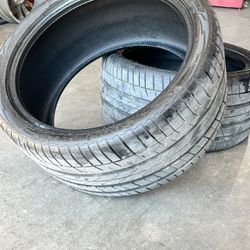 305/30/20 tires