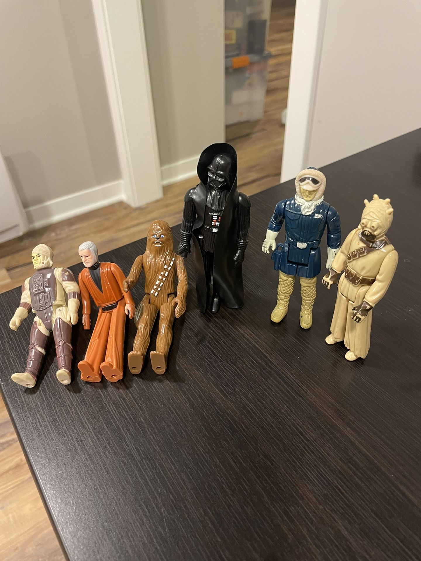 Vintage 1977 Star Wars Figures 