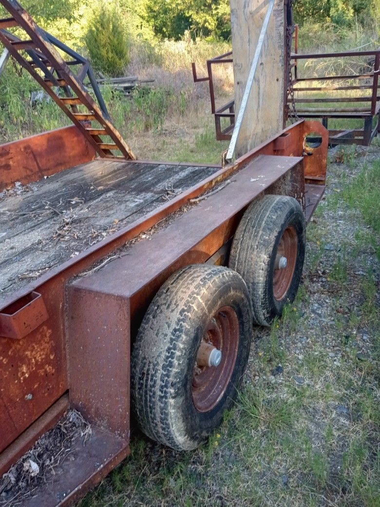 Bobcat, Tractor Heavy Equipment Trailer $3500