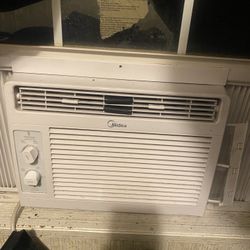 Midea 5000 BTU Window Ac