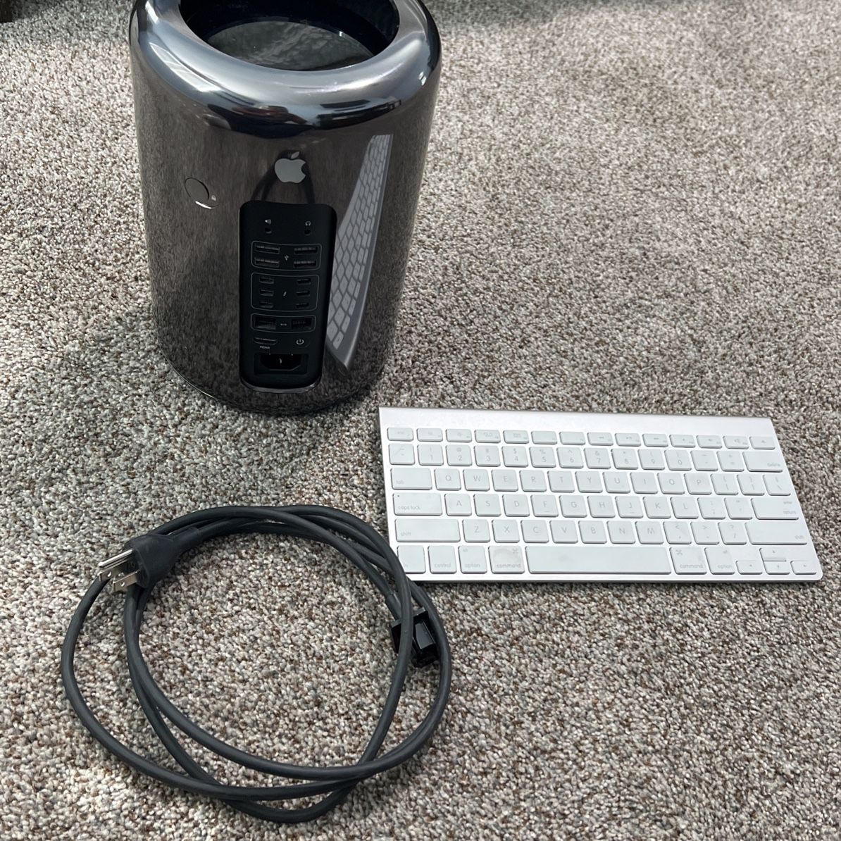 Mac Pro Late 2013 - Apple Mac Pro Late 2013 A1481 Xeon E5 Quad