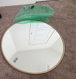 Round Wall Mirror