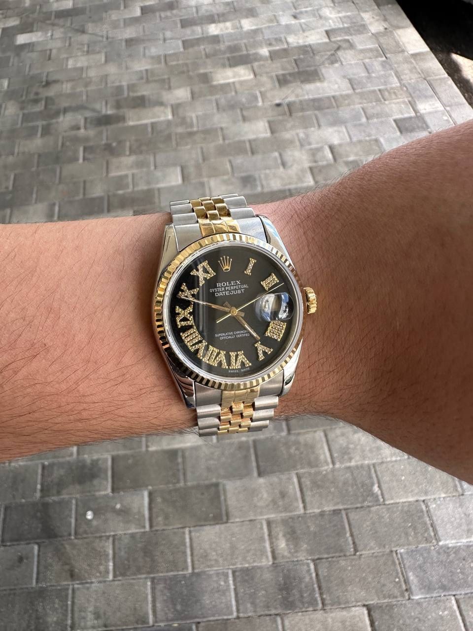 Rolex Datejust 36 36mm black Roman diamond diamond dial jubilee 18k yellow and stainless