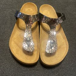 BIRKENSTOCK 