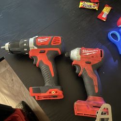 Milwaukee Drill & Compact Impact Driver M18