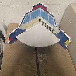 Corner shelf