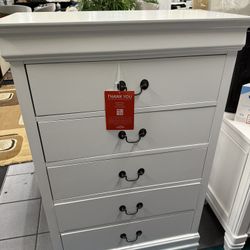 5 Drawer Chest On Sale