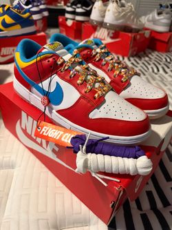 Nike dunks size 11