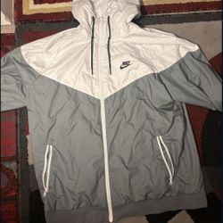 Nike Jacket Men’s Large Gray White Zipper