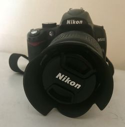 Nikon D5000 Camera with Lenses and Case - Best OFFER TODAY BY 4PM EST And it’s yours!!!!! -*Needs Sold ASAP - Make Me A Reasonable Offer*