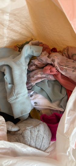 0-3m girl/gender neutral clothes
