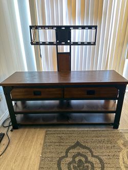 Tv stand