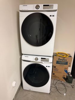 Samsung Stacked Washer and Dryer Set