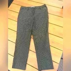 Cleo Petite Capris BNWOT  - size 10 