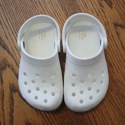 Crocs Toddler Size 9