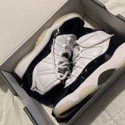 Youth Size 6 Jordans Worn Once 