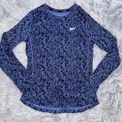 Women’s Nike Long Sleeve Top