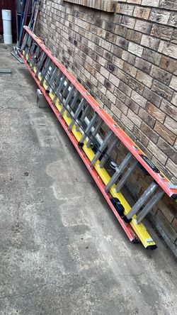 28 ft Extension laddder