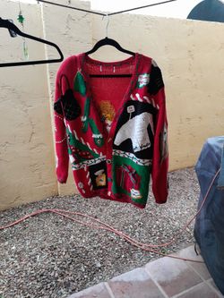 Women's Lg/ Xl Vintage Pretty Xmas Sweater