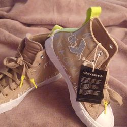 Shoe's Size US 4 Never Uesed Lost Receipt So I Cant Return Price Is Furm 