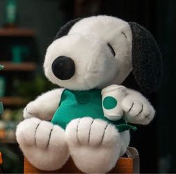Snoopy plushy X Starbucks collab