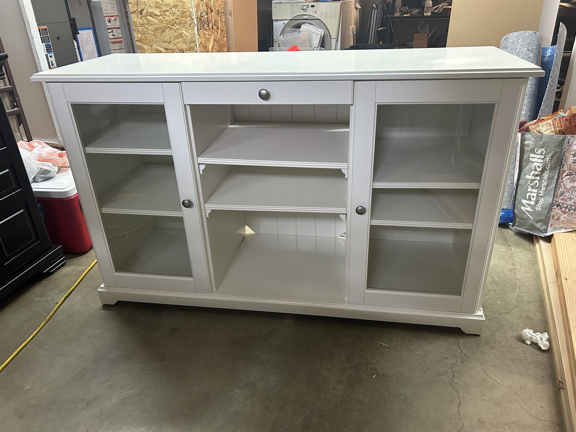 White Cabinet