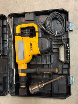 DEWALT Corded Rotary Hammer with Case and Bits