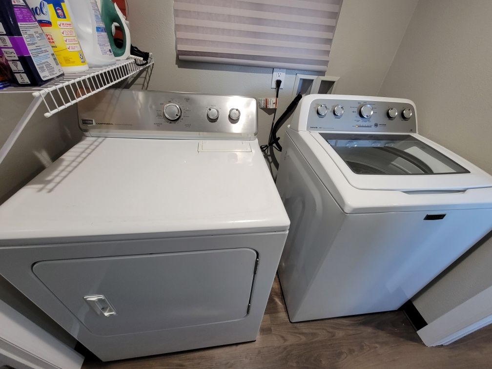 MAYTAG WASHER/DRYER - 300$ FREE DELIVERY