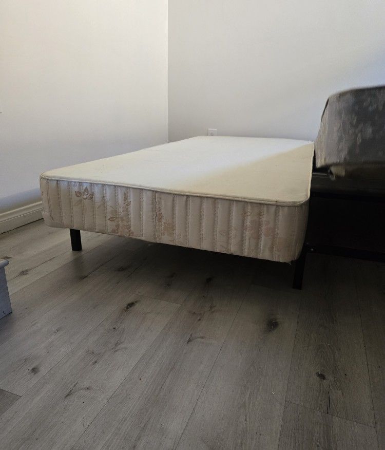 King Box Springs (or Two Twin)