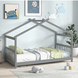 Floor house bed