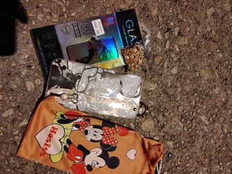 Glitter and Gold Minnie Mouse Case and screen protector for iPhone 14