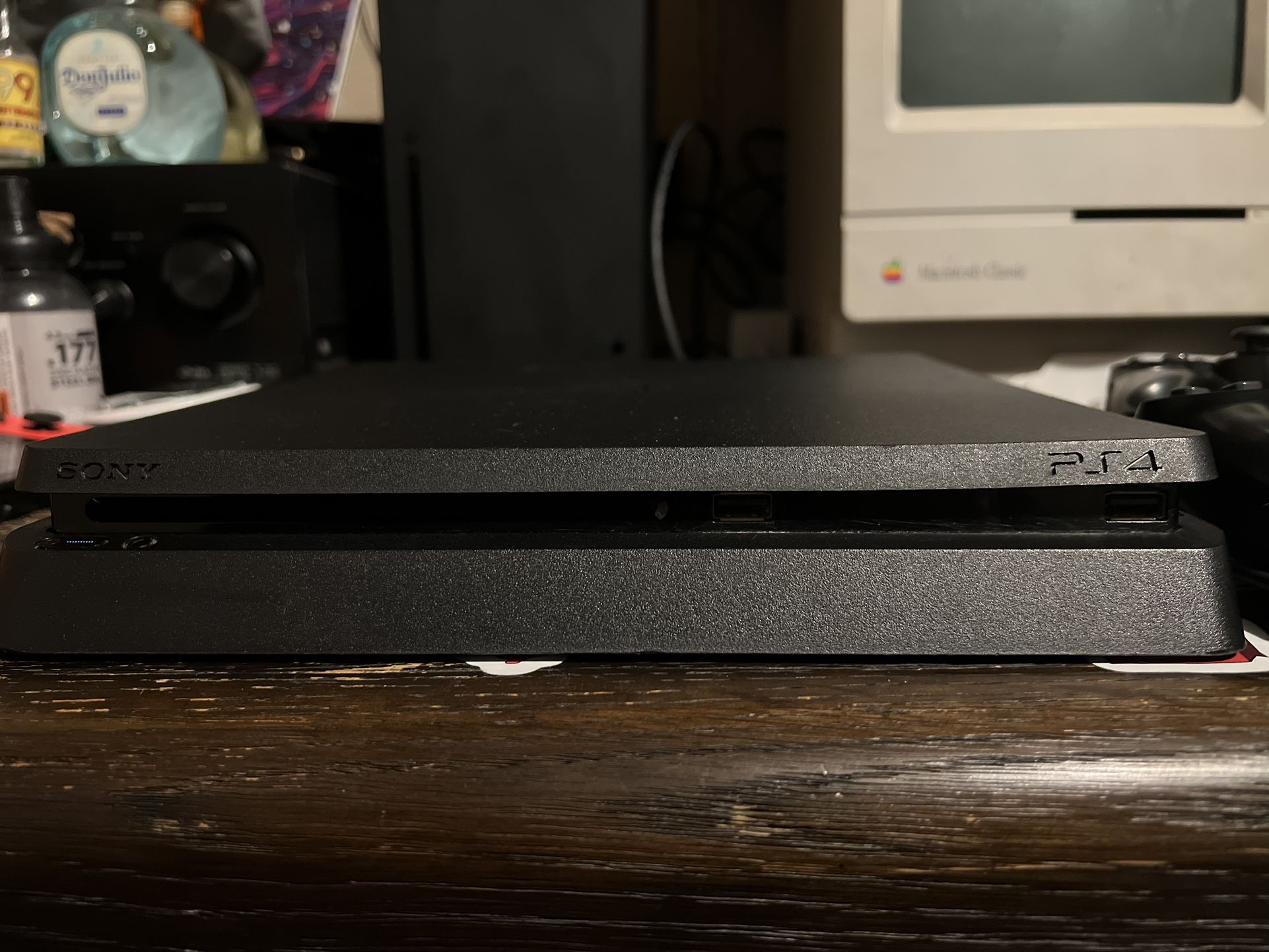 PS4 Slim 1tb
