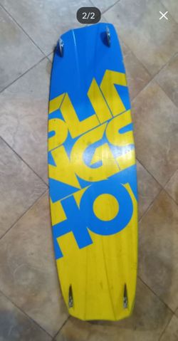 Slingshot Misfit Kiteboard 136 & Liquid Force Boots