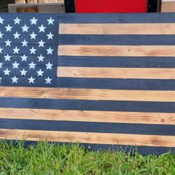 2 Wood Flags