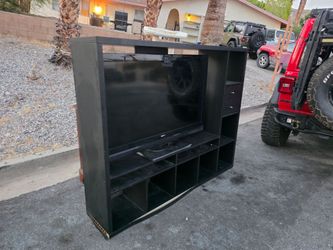 TV stand with TV that works