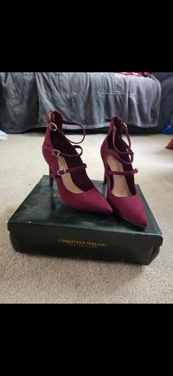 Christian Siriano shies